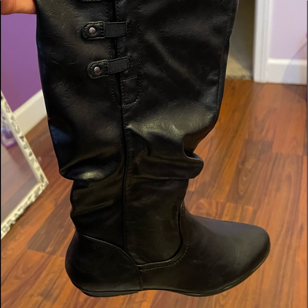 Cliffs White Mountain Black Boots. Wide Leg